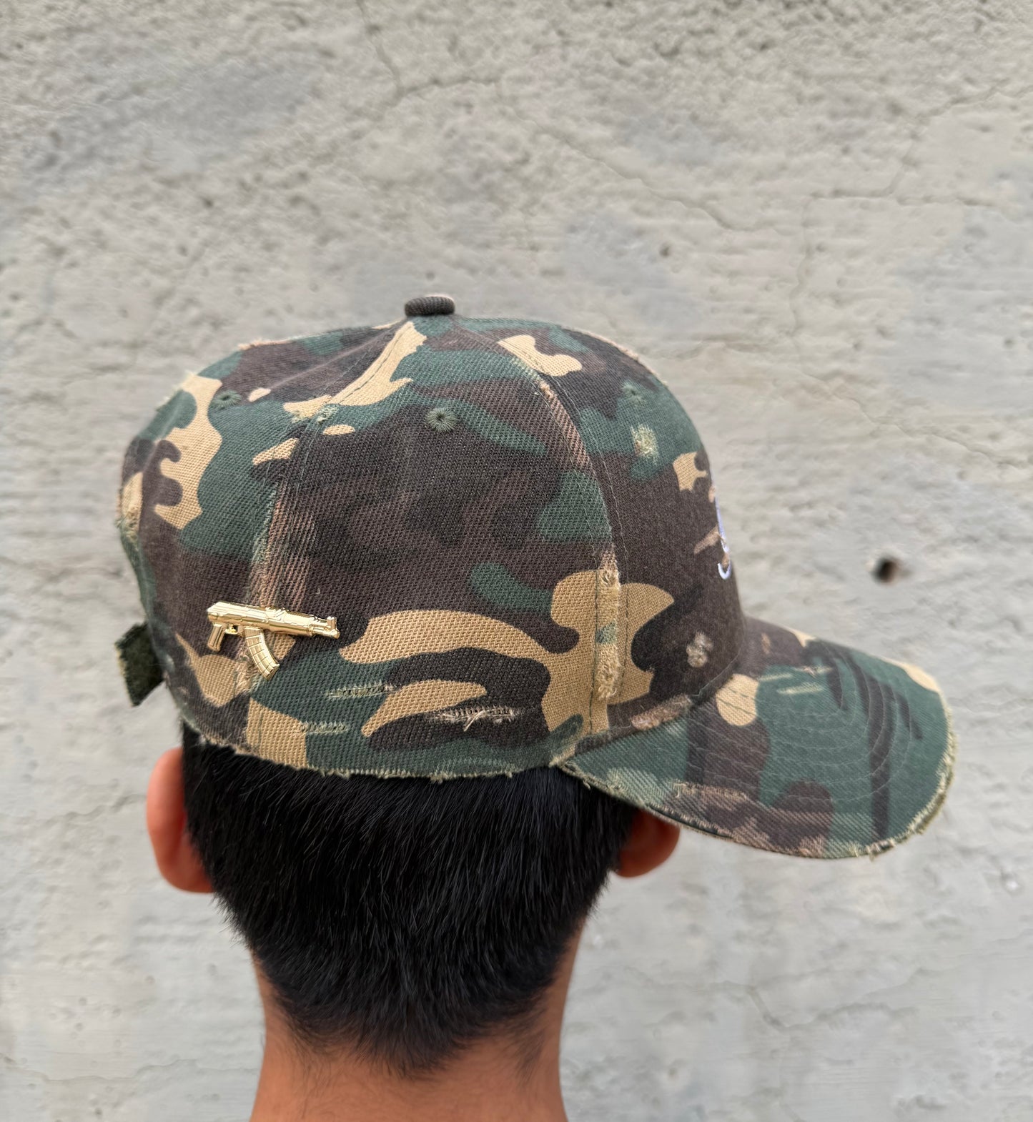"WAR" hat in Vintage Woodland Camo