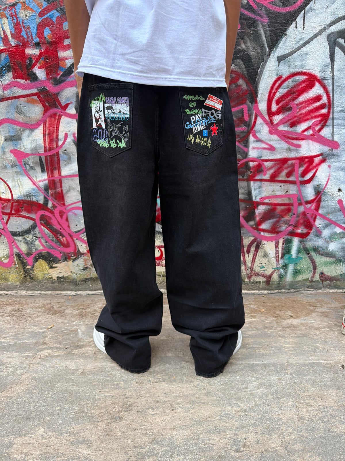 GRAFFITI POCKET BAGGY DENIM IN FADED BLACK